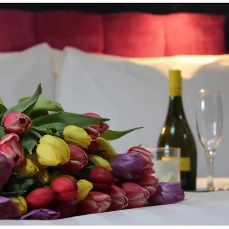 The Dutch Tulip Bed & Breakfast Mallow