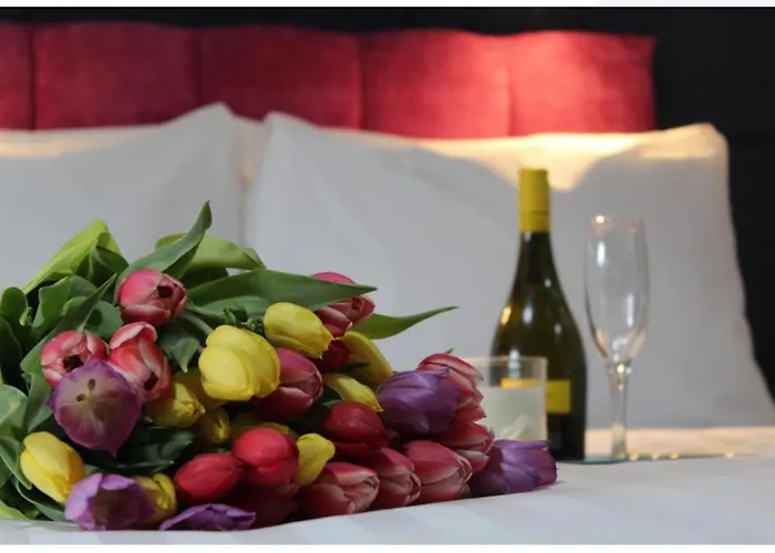 The Dutch Tulip Bed & Breakfast Mallow